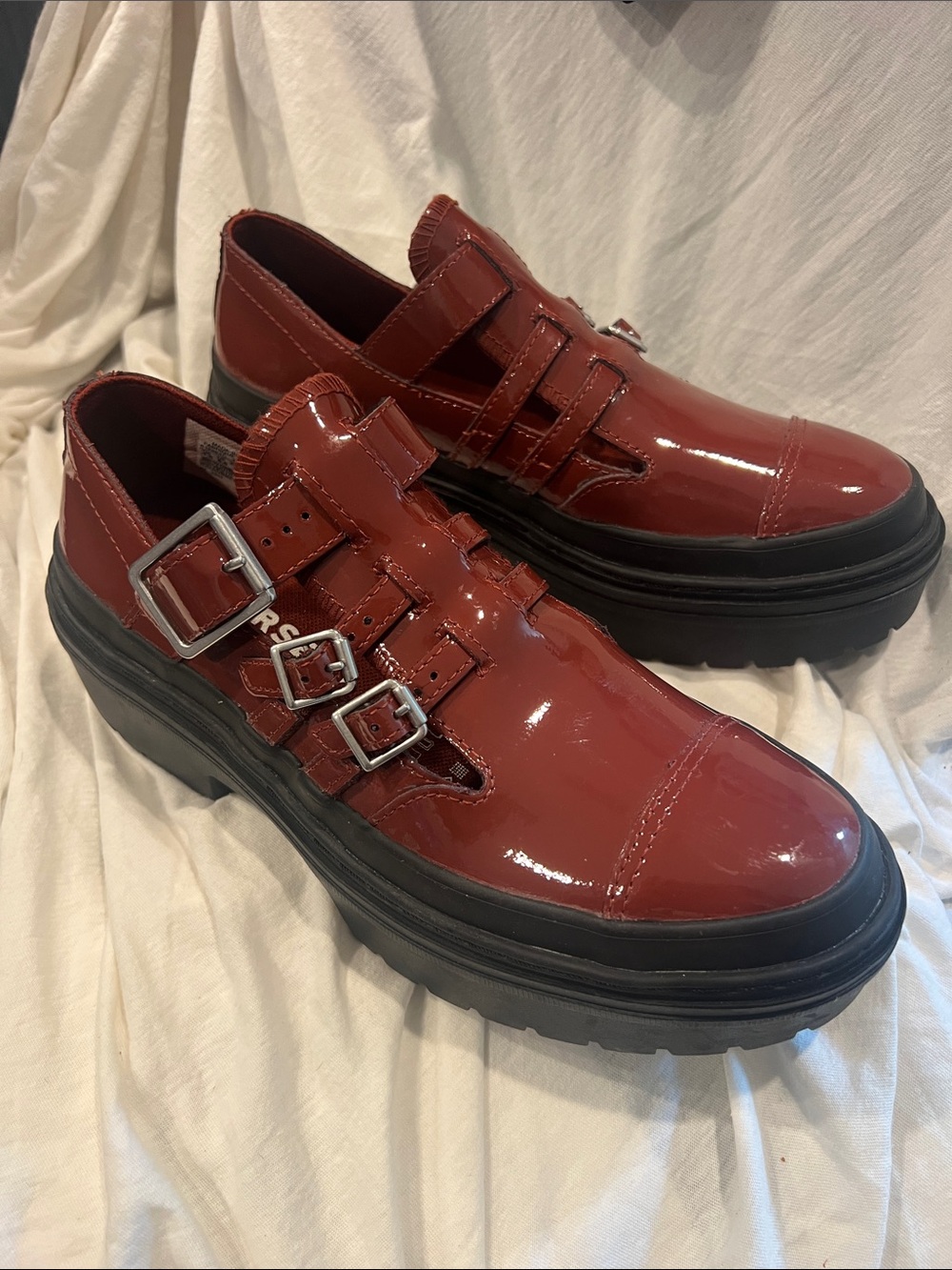Patent Leather Buckle Loafer in Deep Red/brown size 7.5 converse